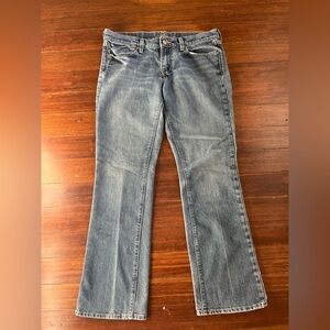 Old Navy the flirt low rise flare jeans